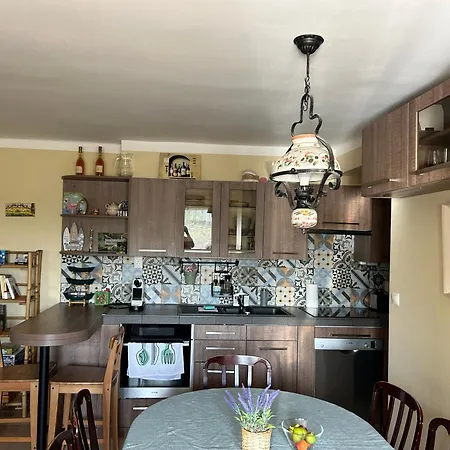 Zoeldfuege * Balatonfůzfő